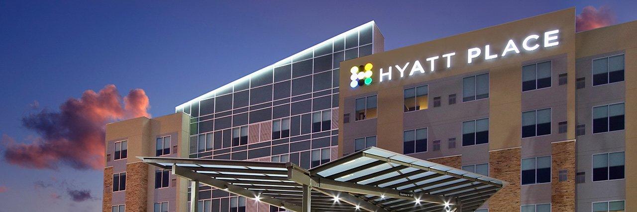 Hyatt Place Delano Exterior photo